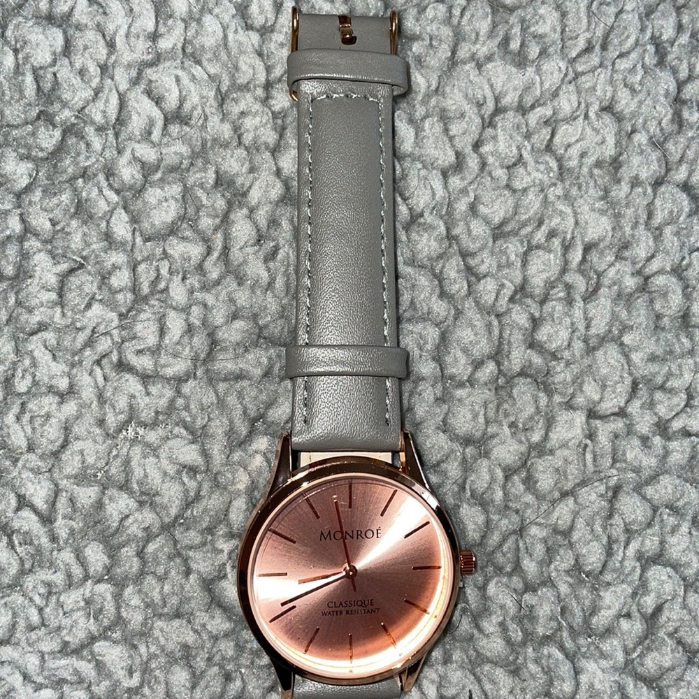 Monroe Classic Women’s Watch NWT